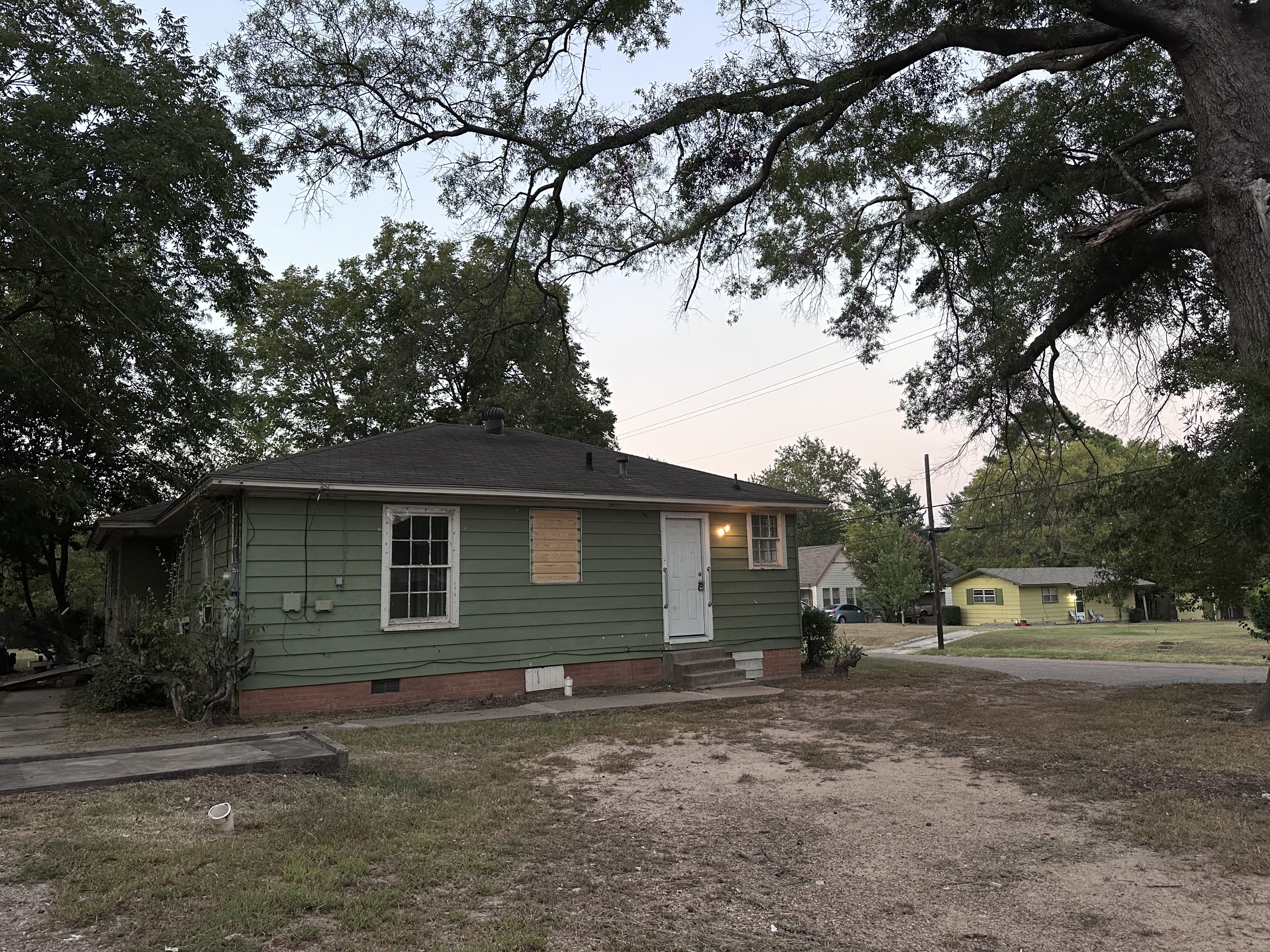 Property thumbnail image