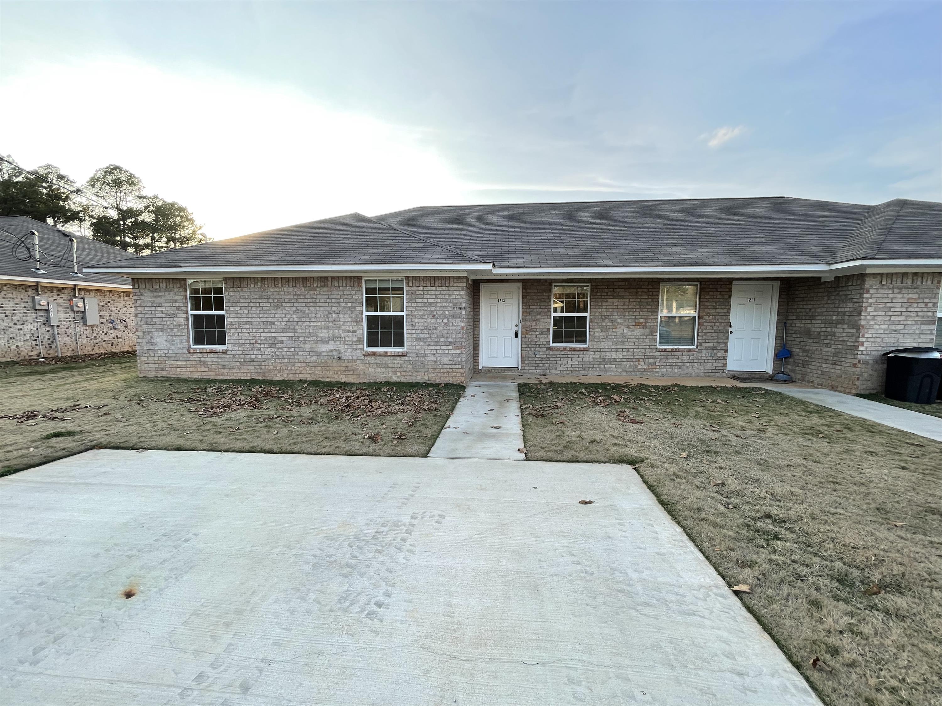 1219 Kirby Street - 5
